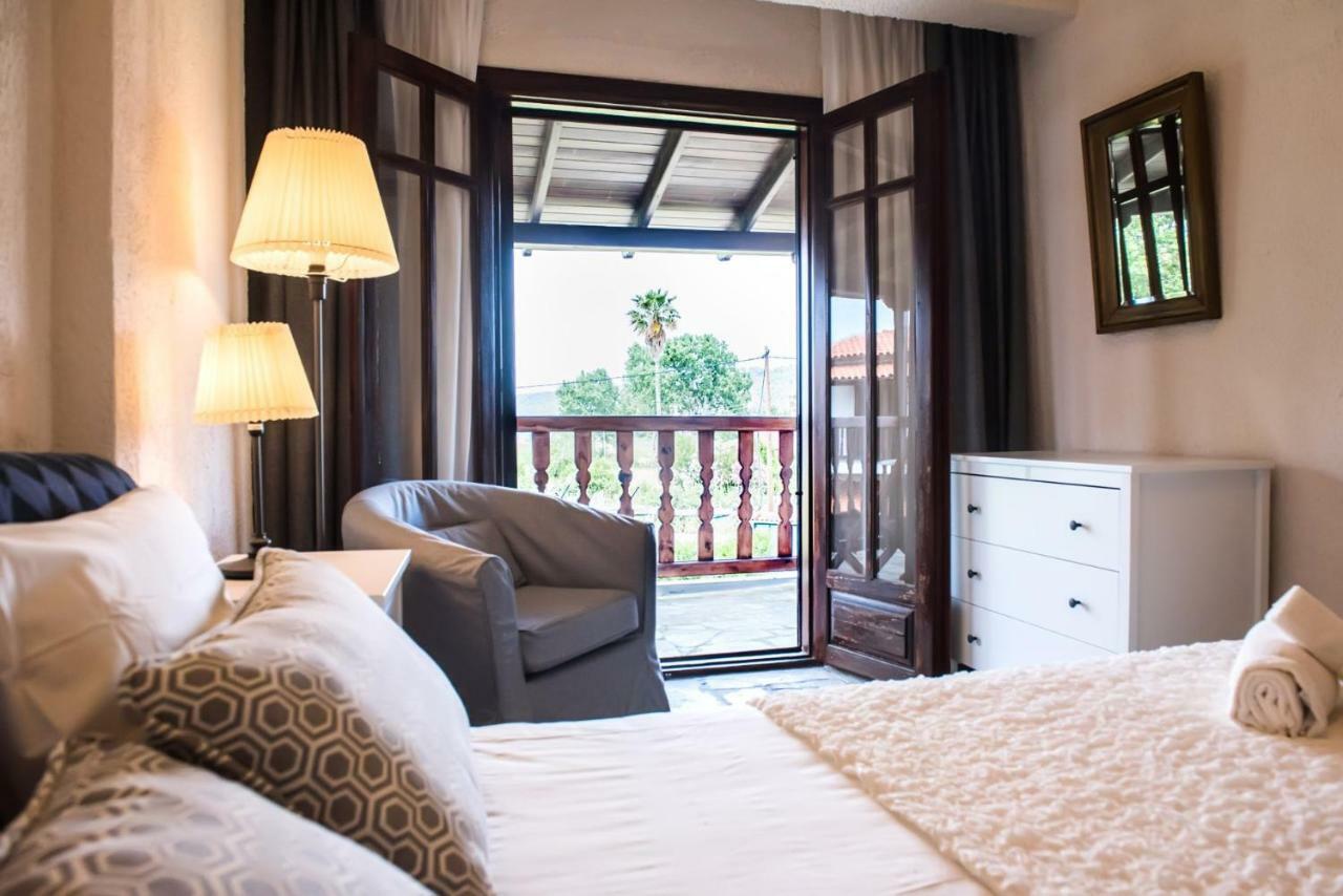 White Blossom Villa #Fourka Skála Foúrkas 외부 사진